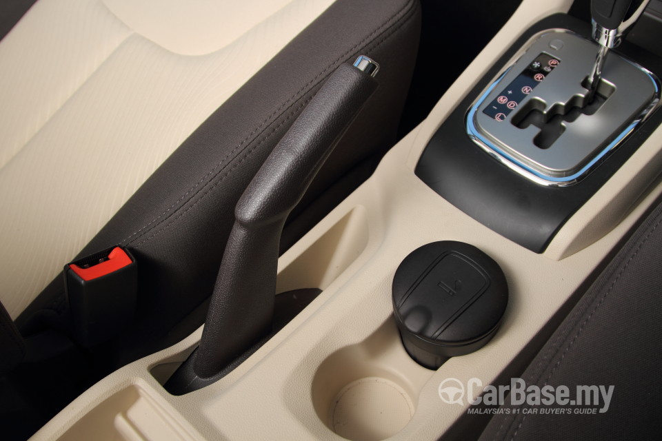 Chery Maxime B240 (2015) Interior