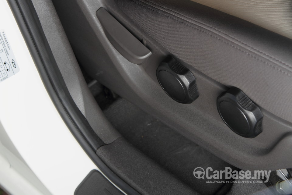 Chery Maxime B240 (2015) Interior