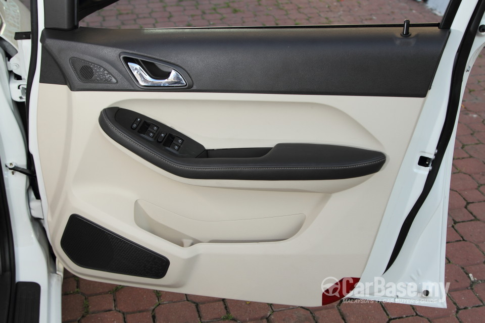 Chery Maxime B240 (2015) Interior