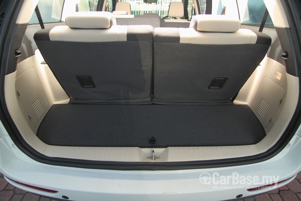 Chery Maxime B240 (2015) Interior