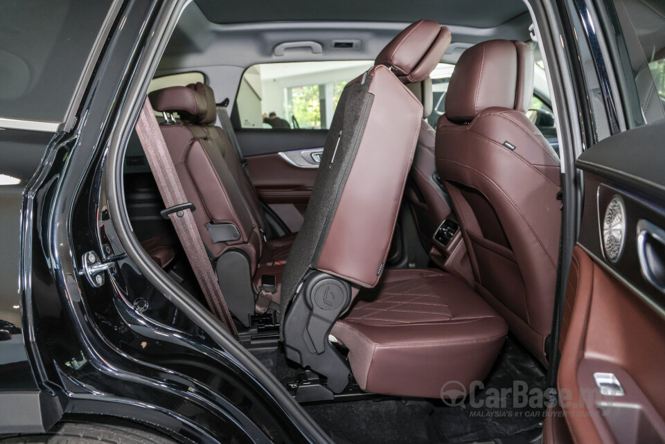 Chery Tiggo 8 Mk1 (2023) Interior