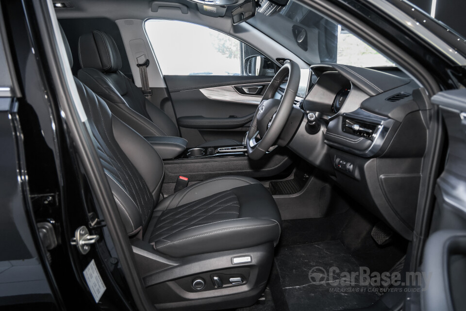 Chery Tiggo 8 Mk1 (2023) Interior