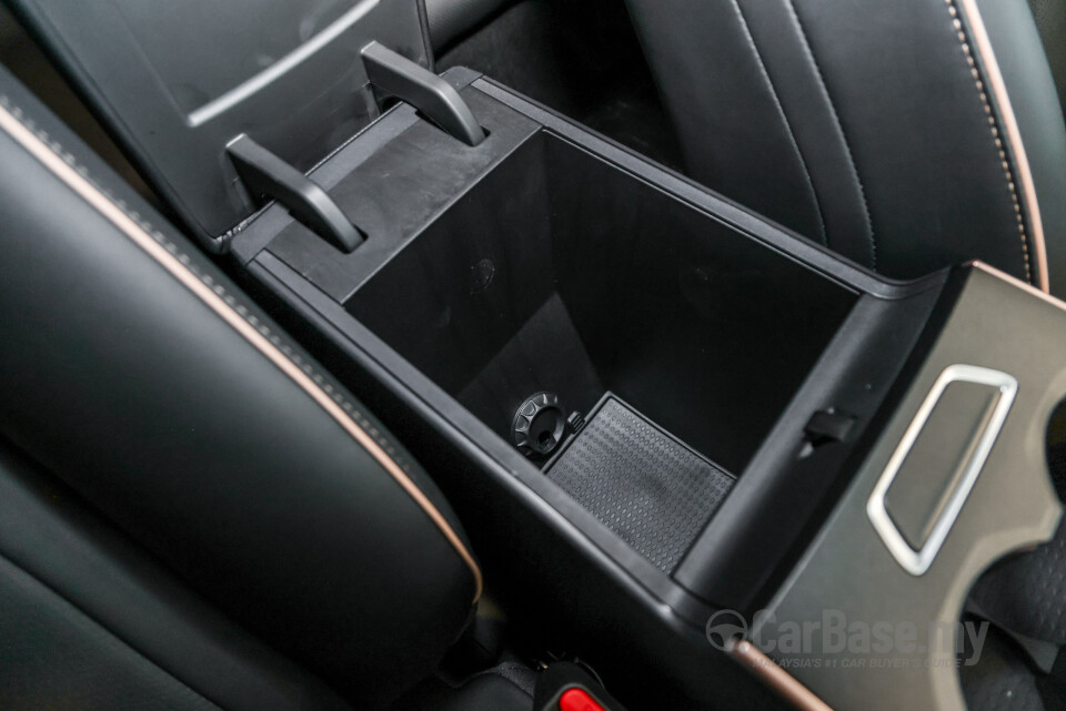Chery O5 C5 (2023) Interior