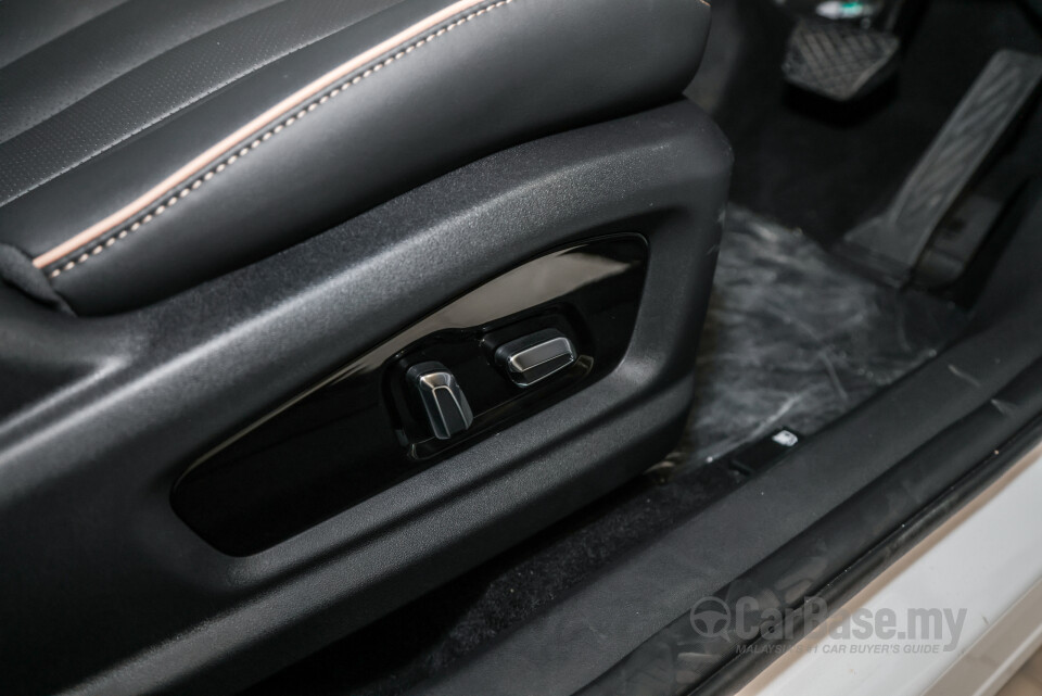 Chery O5 C5 (2023) Interior
