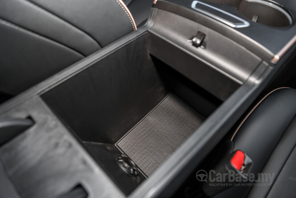Chery O5 C5 (2023) Interior