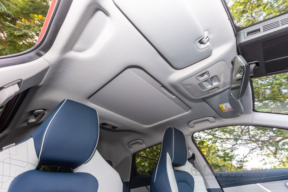 Chery Omoda E5 Mk1 (2024) Interior