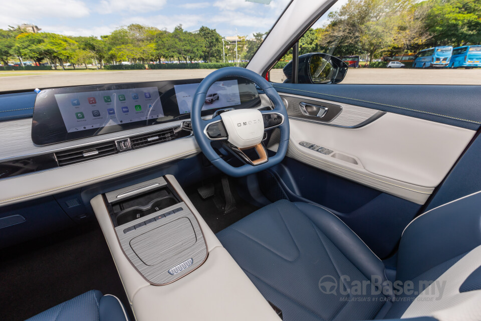 Chery Omoda E5 Mk1 (2024) Interior