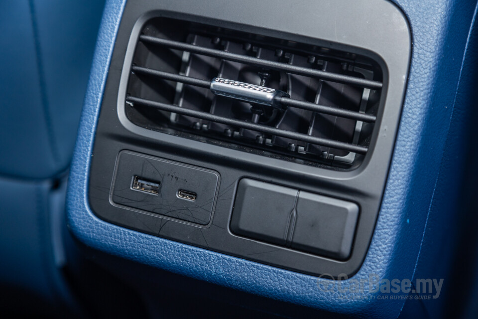 Chery Omoda E5 Mk1 (2024) Interior