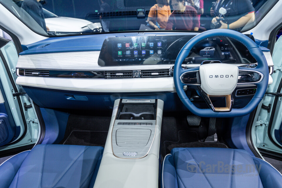 Chery Omoda E5 Mk1 (2024) Interior