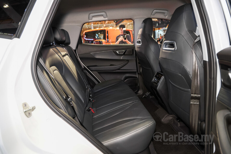 Chery Tiggo Cross T17 (2025) Interior