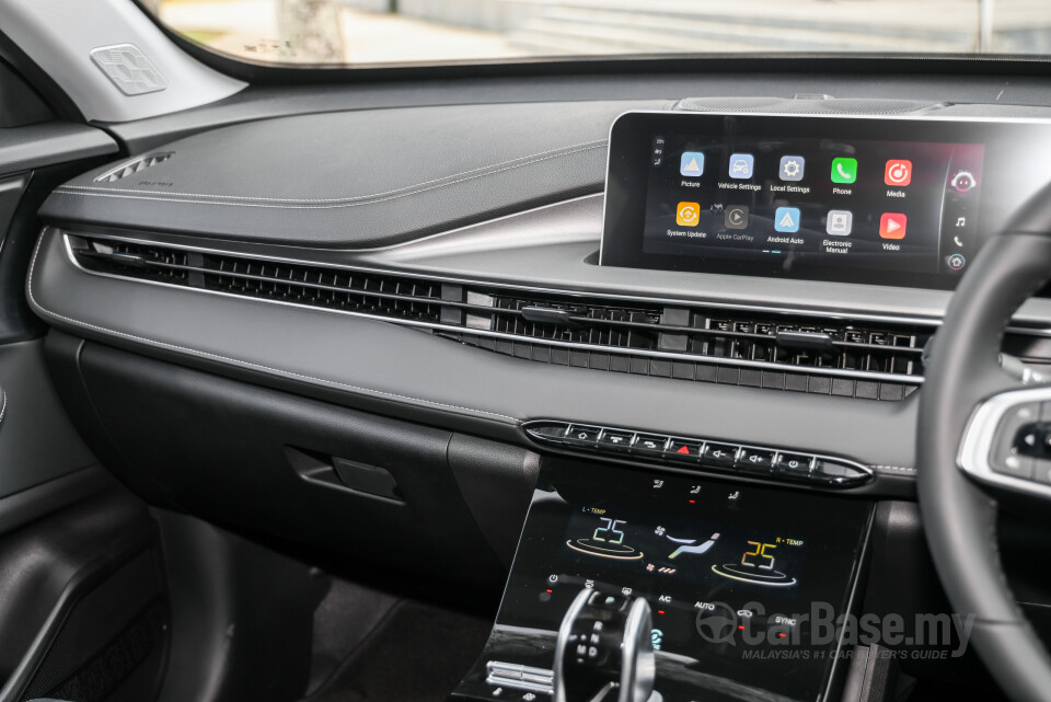 Chery Tiggo Cross T17 (2025) Interior