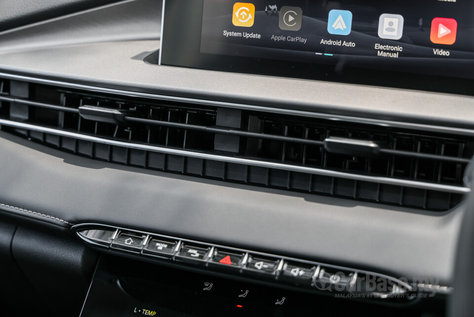 Chery Tiggo Cross T17 (2025) Interior