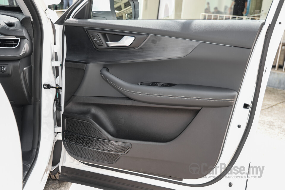 Chery Tiggo Cross T17 (2025) Interior