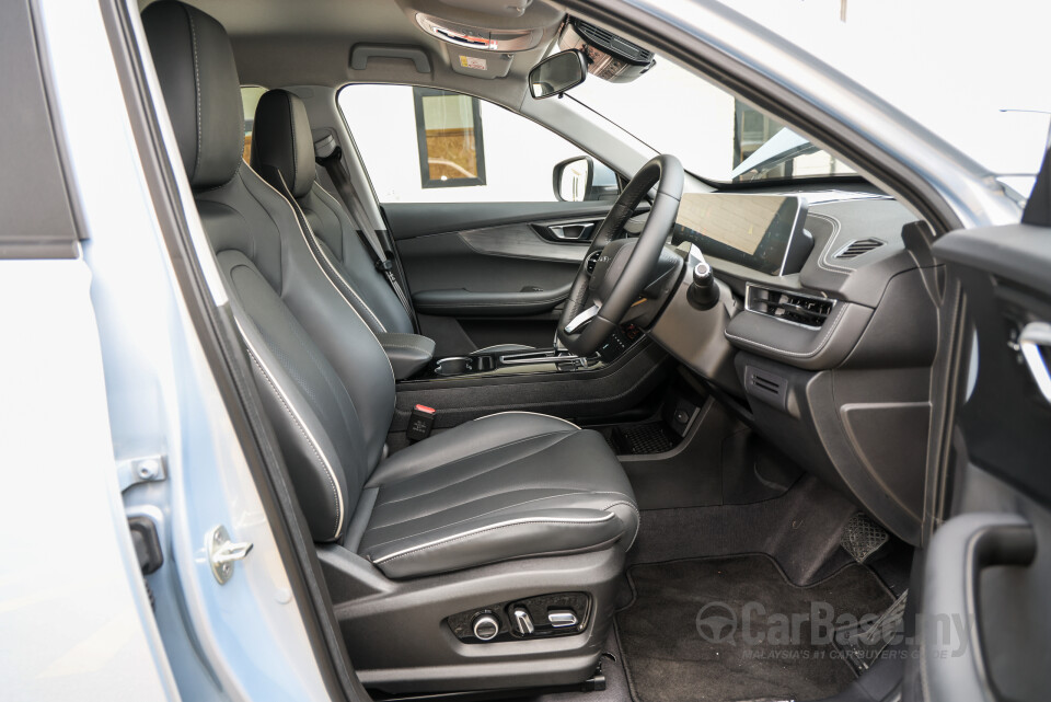 Chery Tiggo Cross T17 (2025) Interior