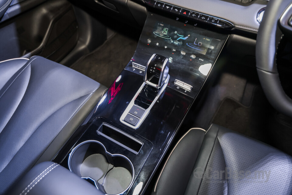 Chery Tiggo Cross T17 (2025) Interior