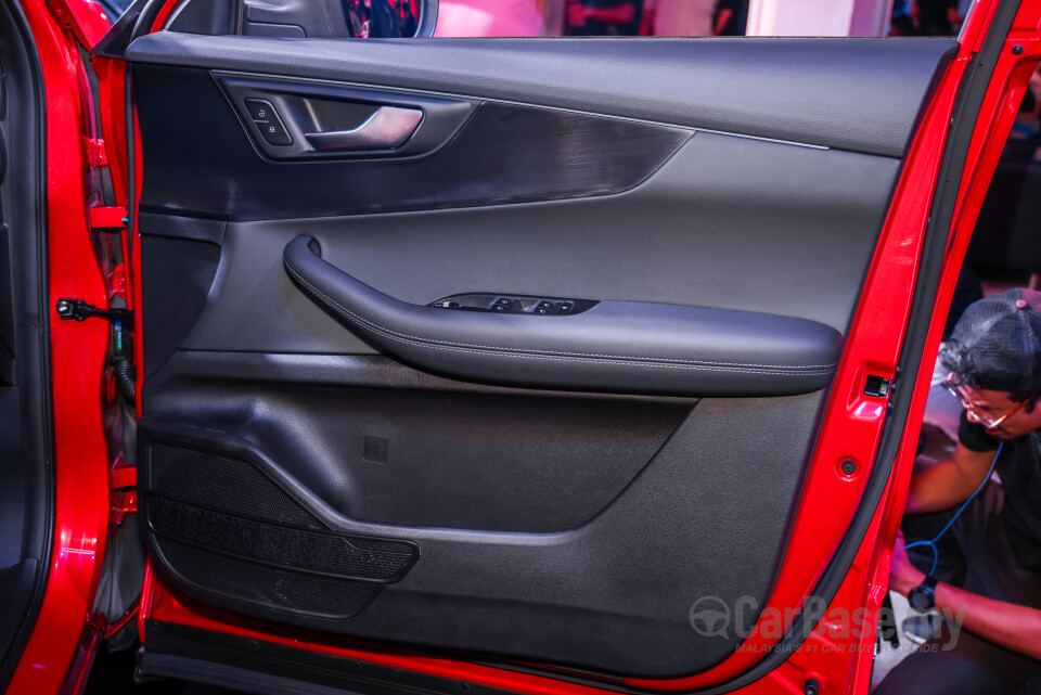 Chery Tiggo Cross T17 (2025) Interior