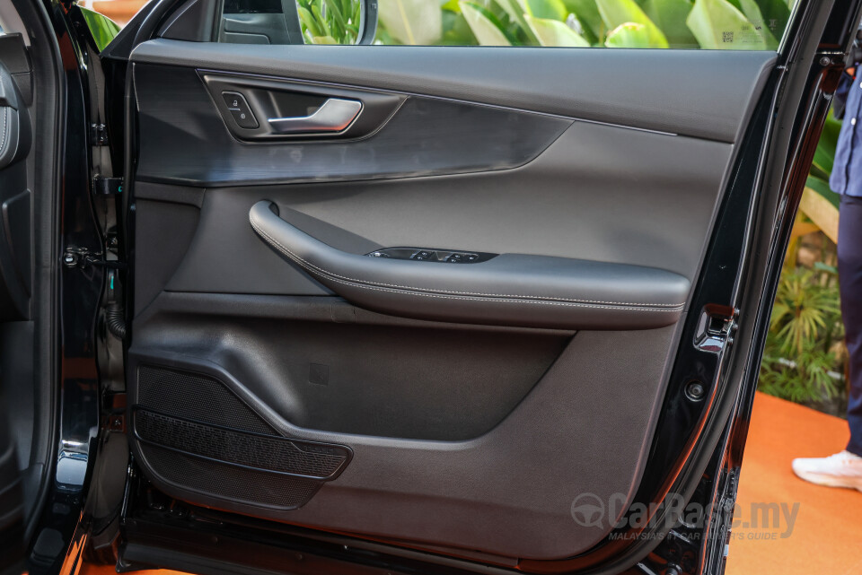 Chery Tiggo Cross T17 (2025) Interior
