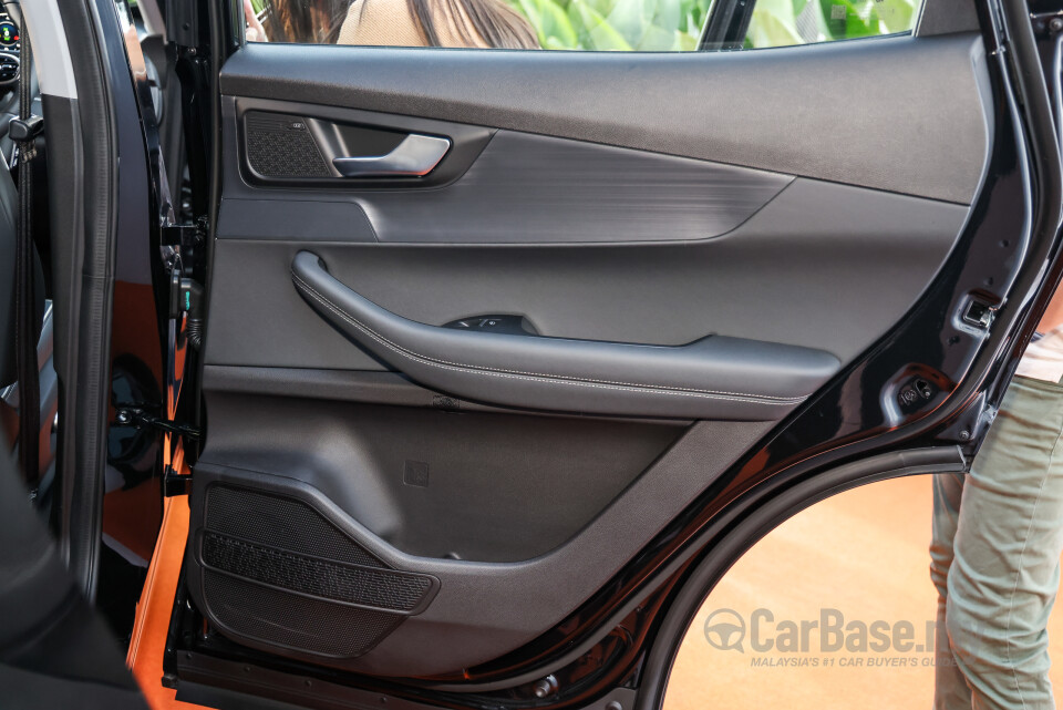 Chery Tiggo Cross T17 (2025) Interior