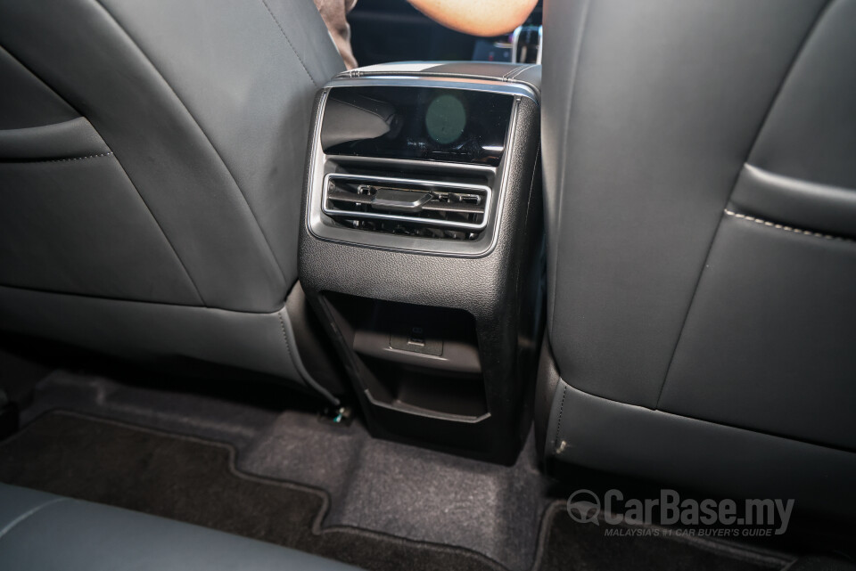 Chery Tiggo Cross T17 (2025) Interior