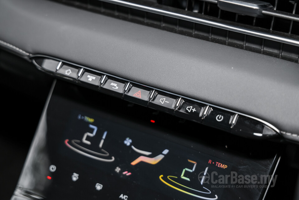 Chery Tiggo Cross T17 (2025) Interior