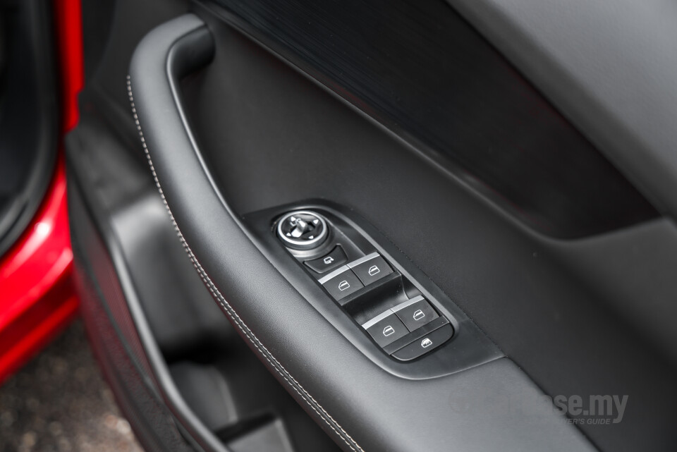 Chery Tiggo Cross T17 (2025) Interior