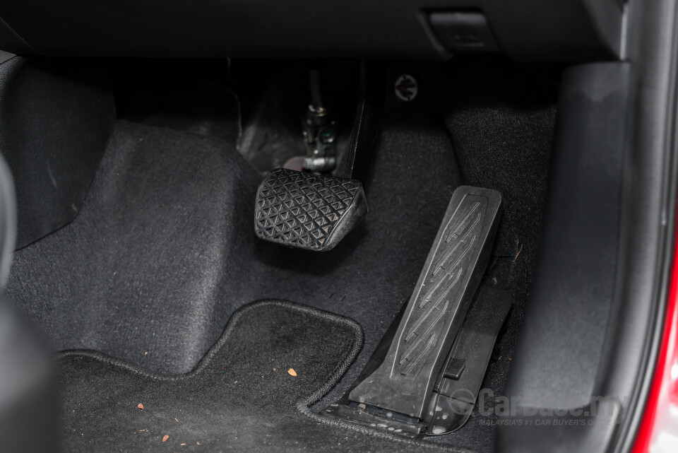 Chery Tiggo Cross T17 (2025) Interior