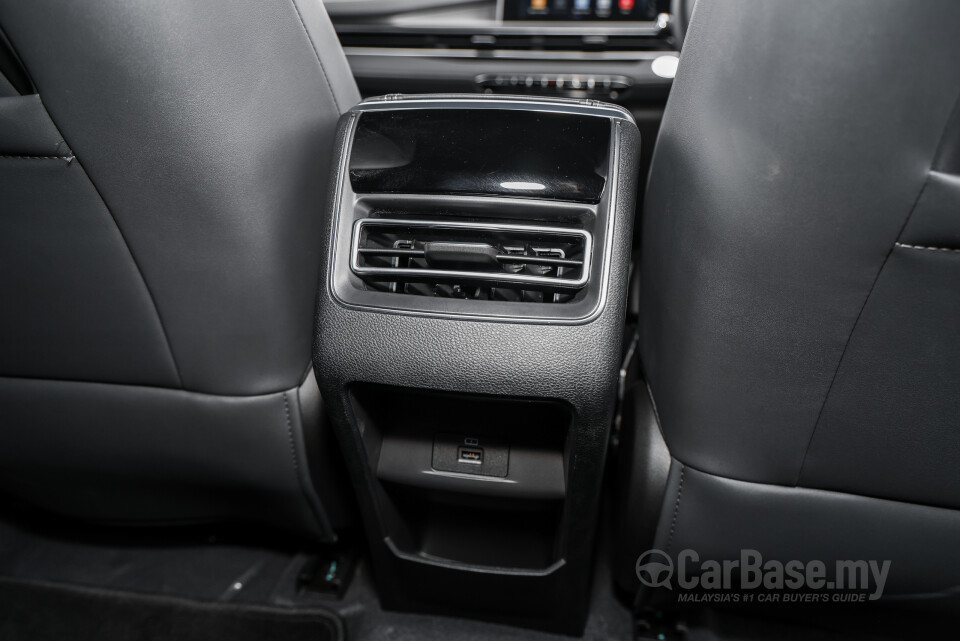 Chery Tiggo Cross T17 (2025) Interior