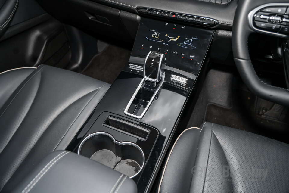 Chery Tiggo Cross T17 (2025) Interior