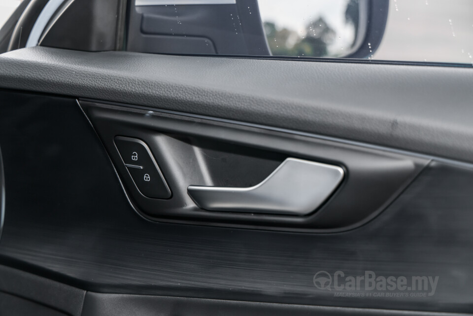 Chery Tiggo Cross T17 (2025) Interior