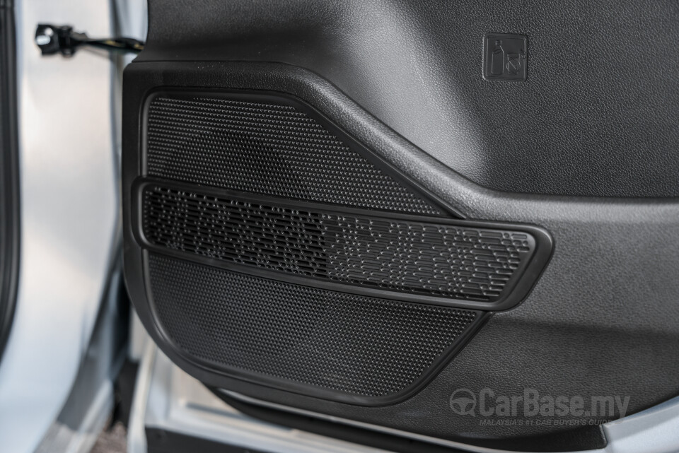 Chery Tiggo Cross T17 (2025) Interior