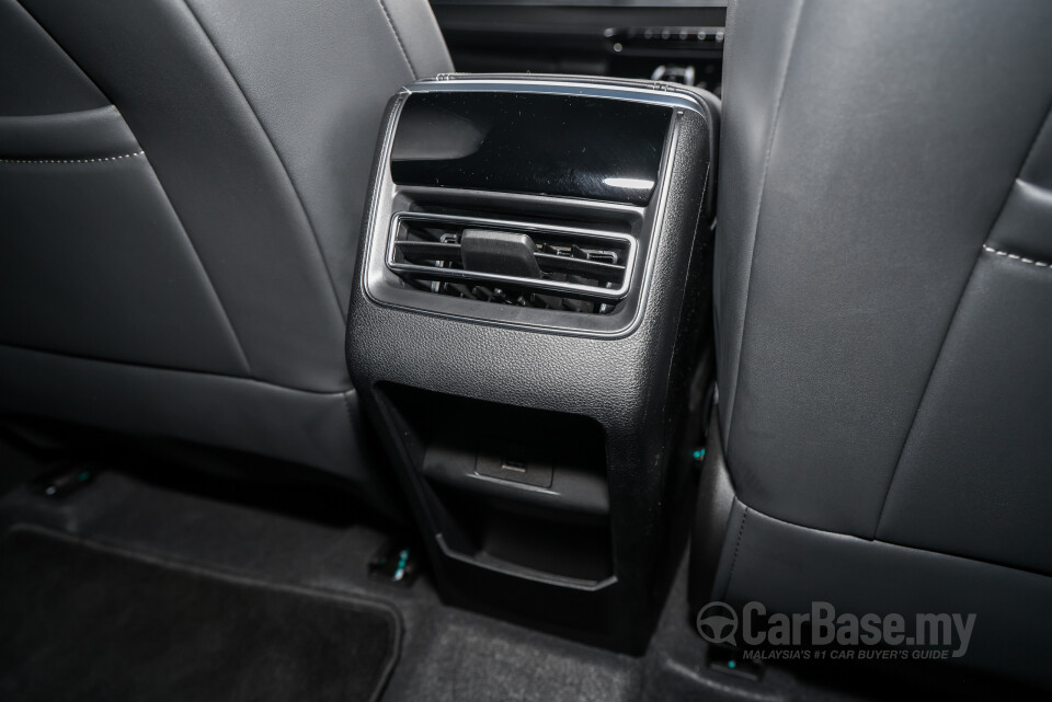 Chery Tiggo Cross T17 (2025) Interior