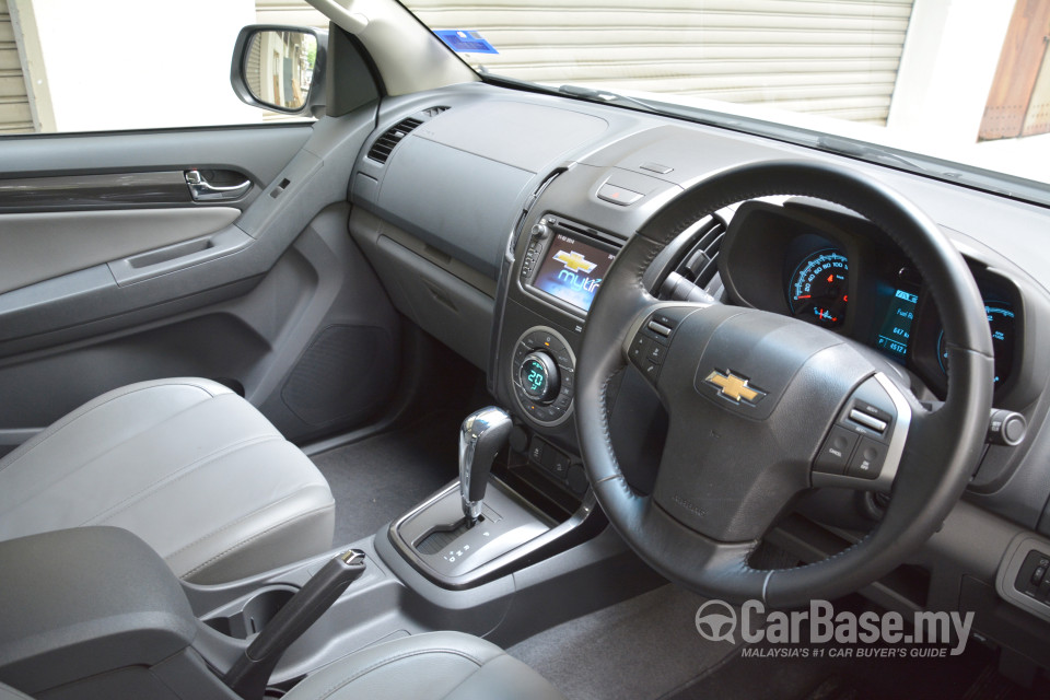 Chevrolet Colorado Mk2 (2012) Interior