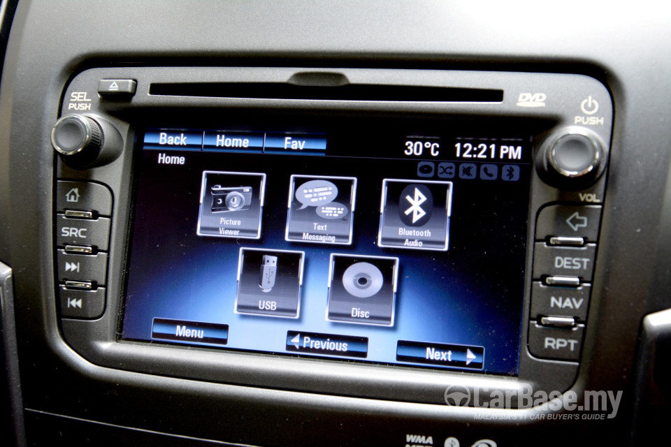 Chevrolet Colorado Mk2 (2012) Interior