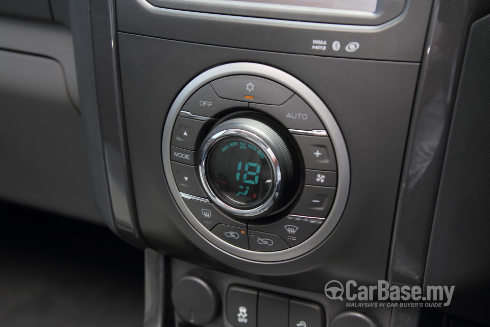 Chevrolet Colorado Mk2 (2012) Interior