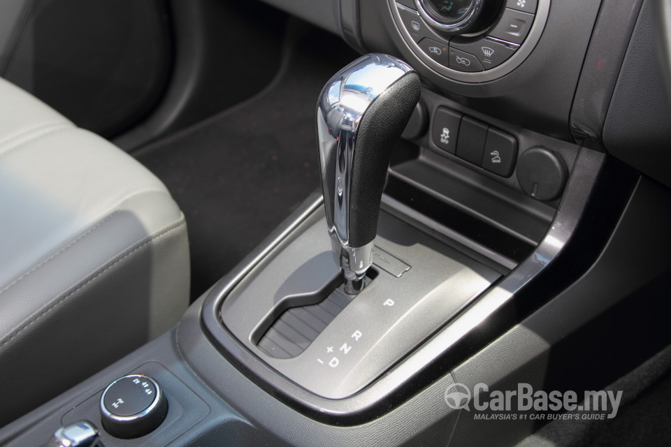 Chevrolet Colorado Mk2 (2012) Interior