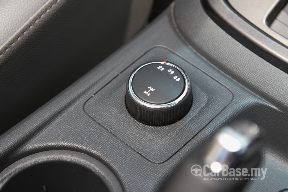Chevrolet Colorado Mk2 (2012) Interior