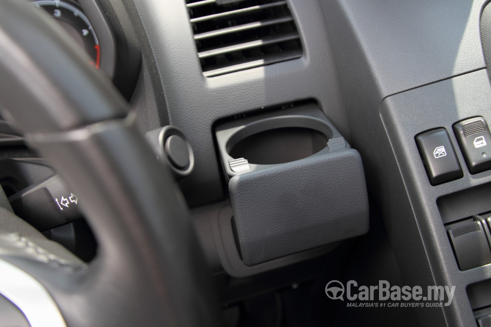 Chevrolet Colorado Mk2 (2012) Interior