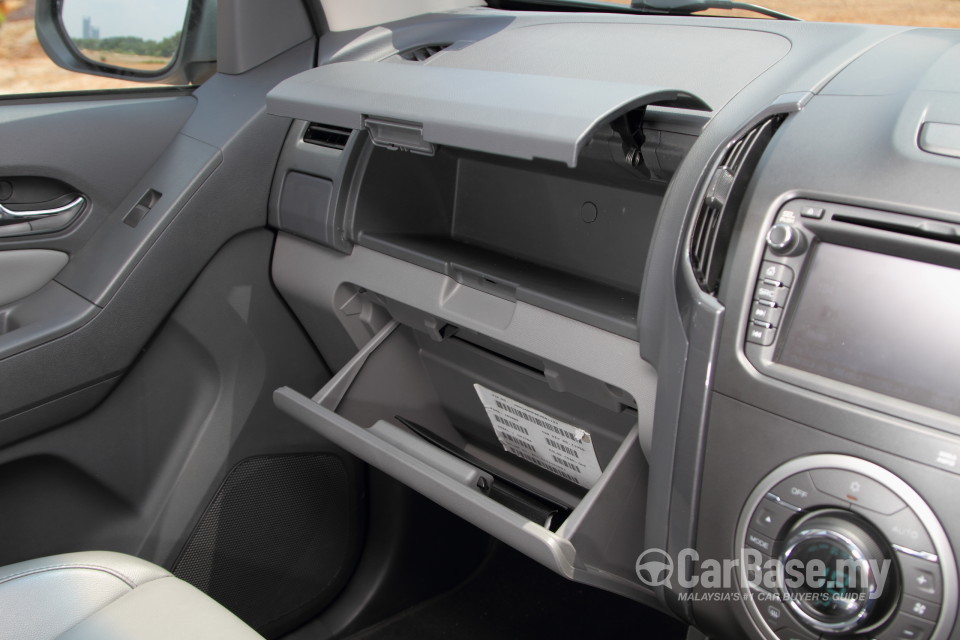 Chevrolet Colorado Mk2 (2012) Interior