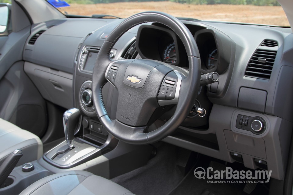 Chevrolet Colorado Mk2 (2012) Interior