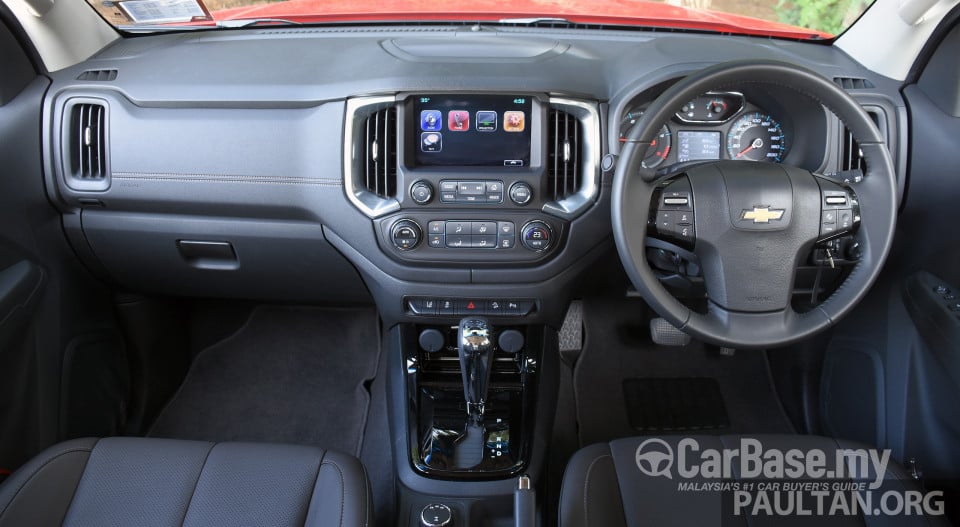 Chevrolet Colorado Mk2 Facelift (2016) Interior