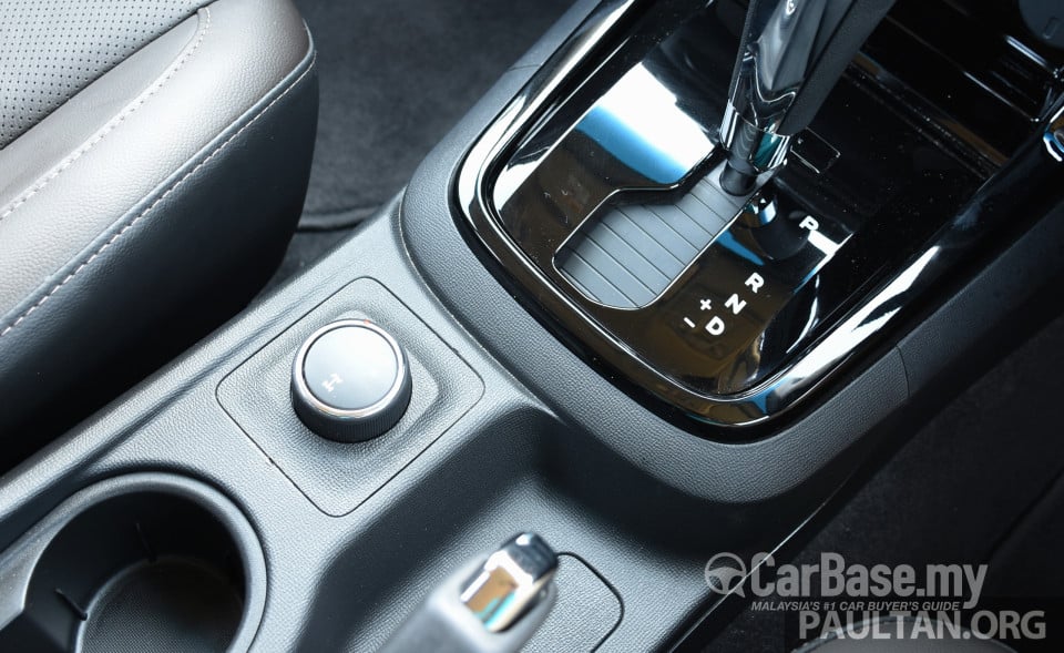 Chevrolet Colorado Mk2 Facelift (2016) Interior