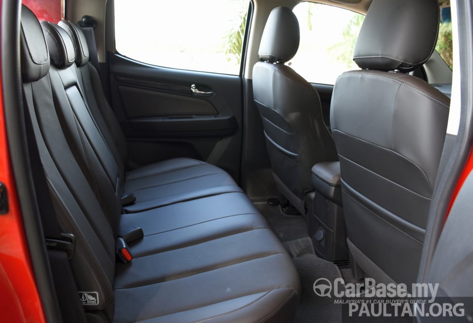 Chevrolet Colorado Mk2 Facelift (2016) Interior