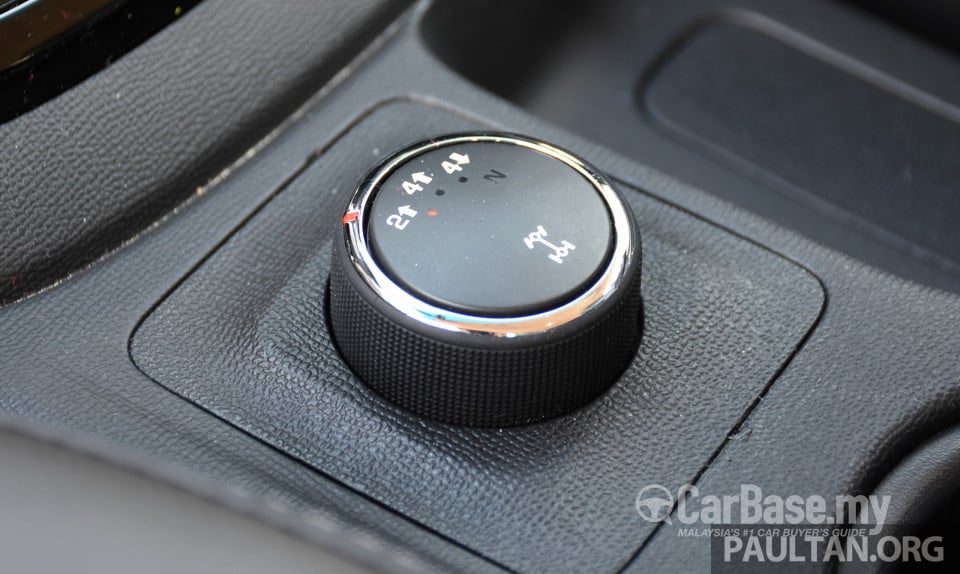 Chevrolet Colorado Mk2 Facelift (2016) Interior