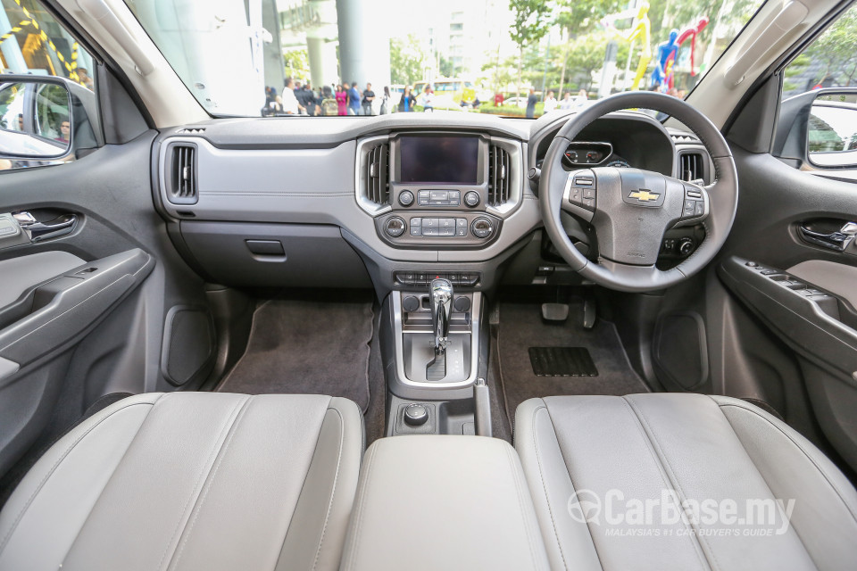Chevrolet Colorado Mk2 Facelift (2016) Interior