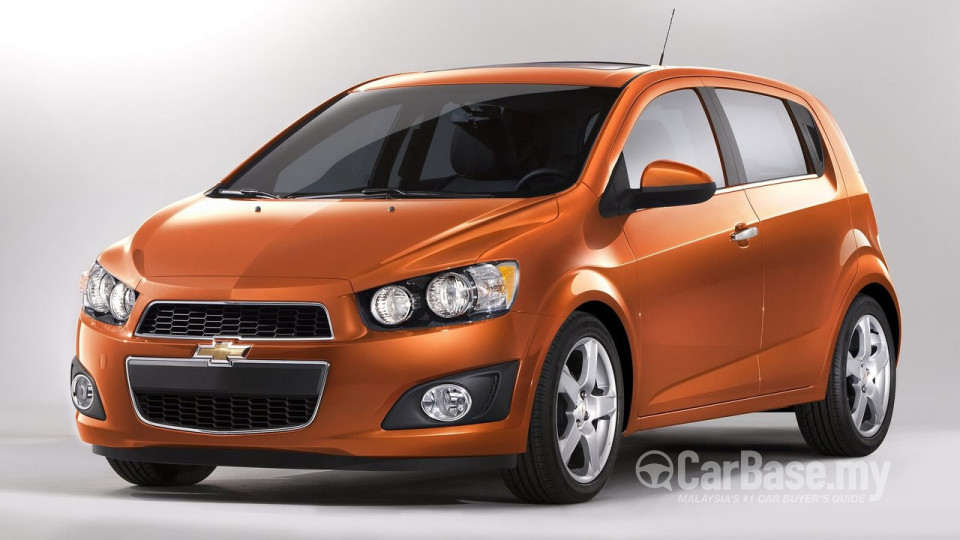 Chevrolet Sonic T300 (2012) Exterior