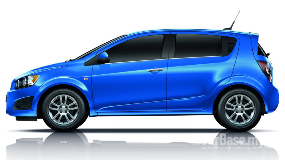 Chevrolet Sonic T300 (2012) Exterior
