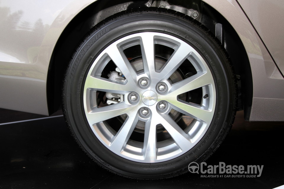 Chevrolet Malibu Mk8 (2014) Exterior