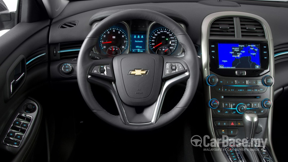Chevrolet Malibu Mk8 (2014) Interior