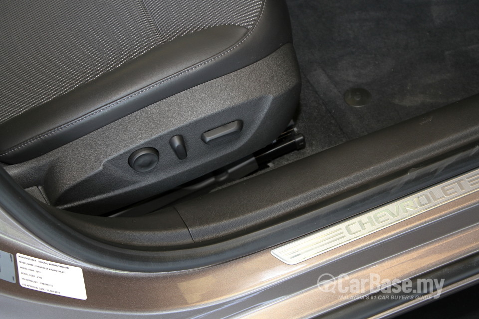 Chevrolet Malibu Mk8 (2014) Interior