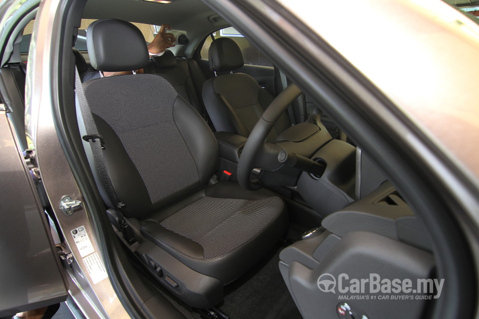 Chevrolet Malibu Mk8 (2014) Interior